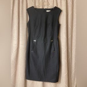 Beautiful deep blue dress with stainless pockets